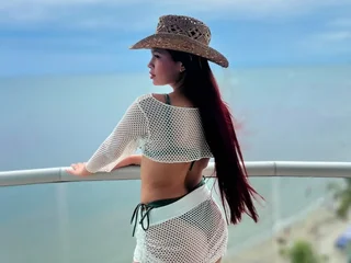 Ema_Jones profile picture