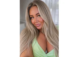 EnglishBrooke69 profile picture