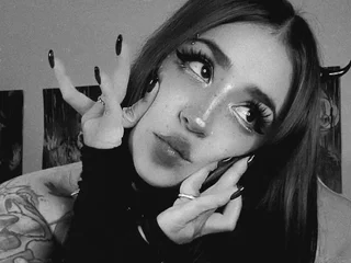 EvilDanielle30 profile picture