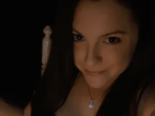 Helenee32 profile picture