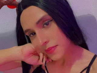 Isa_Hall profile picture