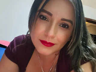Isabellaa83 profile picture