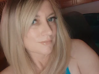 JenDoll profile picture