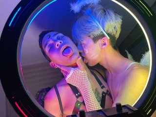 Sex VideoChat with jjmillers on Cam2Cam Live Show