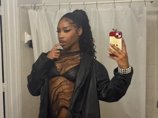 kbenzz webcam profile - American