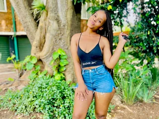 Khira9411 profile picture