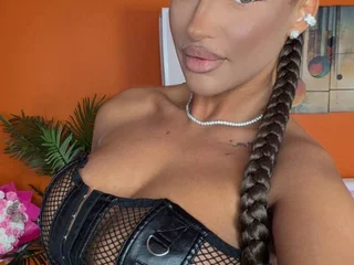 Loving_Blondie profile picture