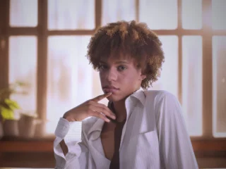luccas_lowee livecam preview
