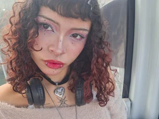 LucyRousseau profile picture