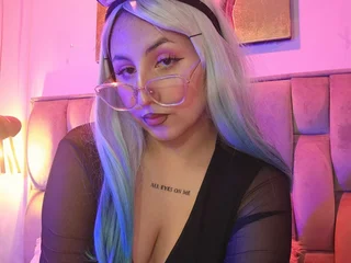 Maddyy_Moon