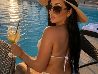 mary_tia