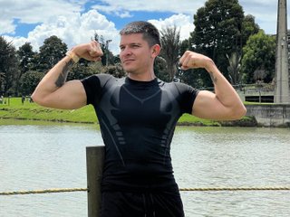 maximo_leon20 Live Webcam on Streamate