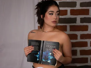 mia_volkova profile