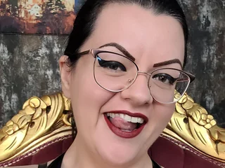 MissLilianLestrange profile picture