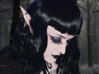 MissZoeDeville profile picture