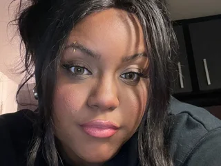 MiyahPixel profile picture