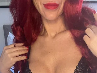Monica_Steals profile picture