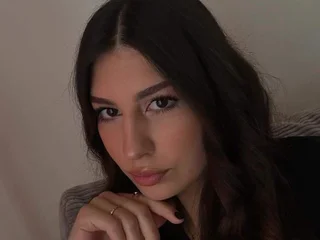 nadyaa2005