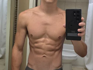 NextDoorNick421 profile picture