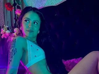 onaircams.com noise_lux livesex profile in try-to-guess-je-mappelle-mila cams