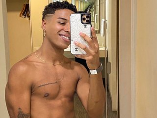 Sex VideoChat with owenmccarthy on Cam2Cam Live Show