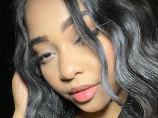 pamela_west23 webcam
