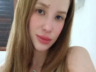 PeachyCami profile picture