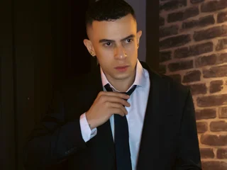 Raziel_Duskbane profile picture