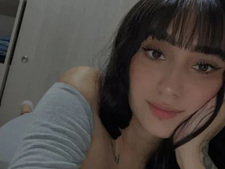 RoseHoldenn profile picture