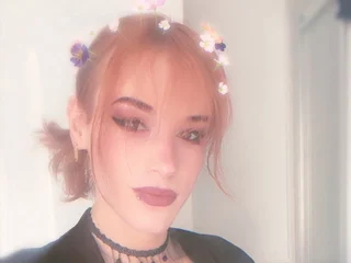 SadieSupernova profile picture