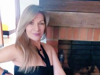 samantha&lowbar;mature
