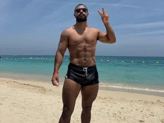 santiago_huntt