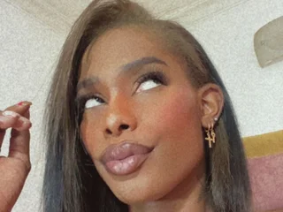 sarahnanksdoll live cam