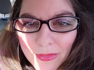 SassyBrnEyes1966 profile picture