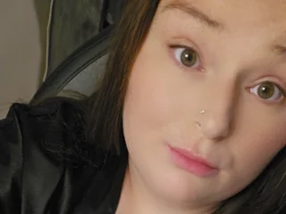 Scarlett_Rose129 profile picture