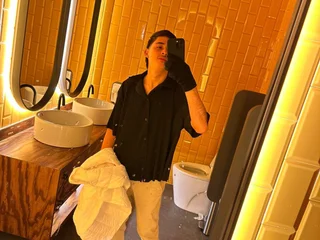 Sexyboy20cm profile picture