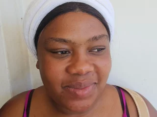 sweetcandymellow webcam livesex profile in black-hair cams