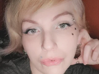 TheOriginalKrazyChic45 profile picture