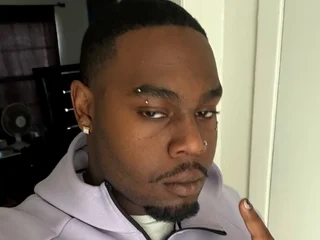 Topfloorstrokes profile picture