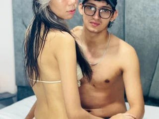 ValeriaANDTomas profile picture
