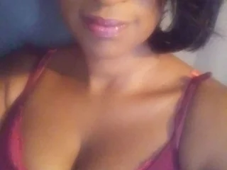 xMistressMonax