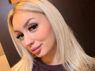 xeniabell