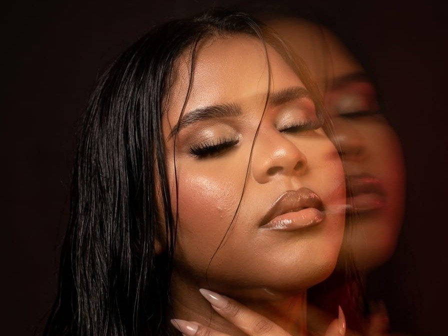 Akira_Heat — LIVE on Streamate