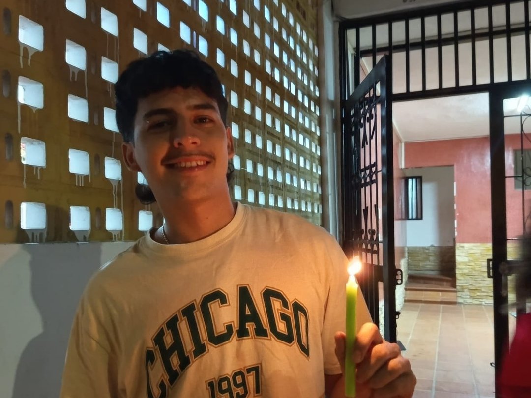 Alan_Del_Reyy — LIVE on Streamate