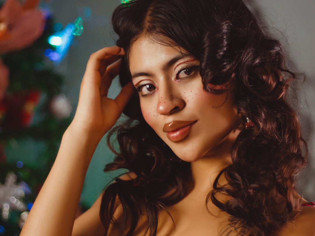 Alana_WaIker — LIVE on Streamate