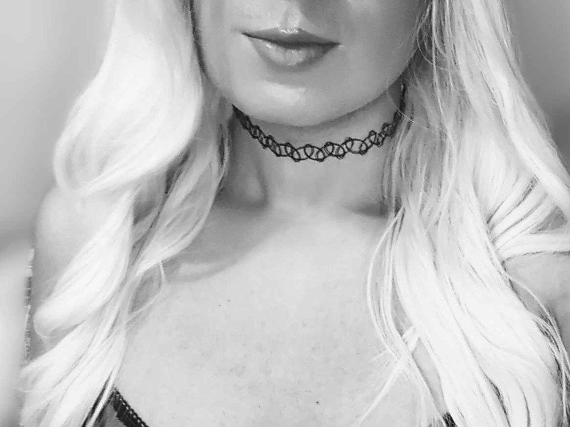 AvaRosee21 — LIVE on Streamate