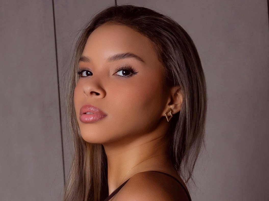 AylaWilliams — LIVE on Streamate