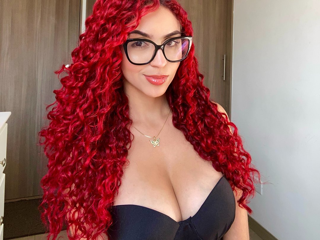 BarbieG — LIVE on Streamate