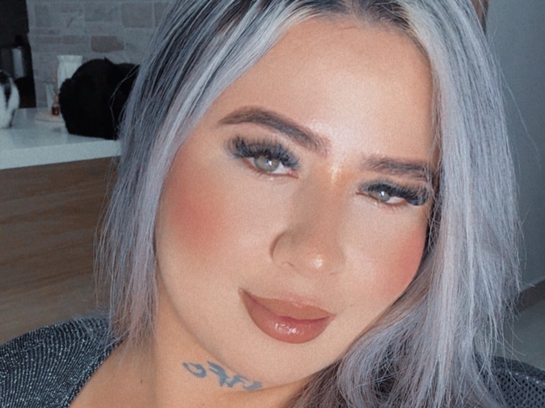 Bela_sexyy — LIVE on Streamate