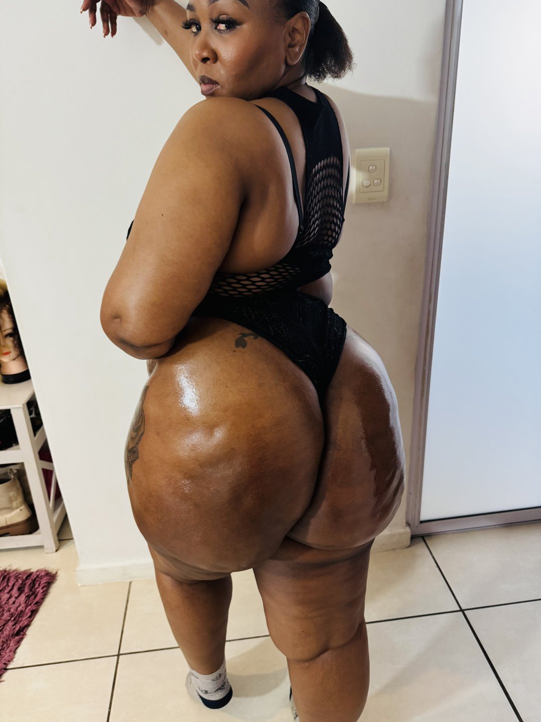 Bootyliciouse21Xx on Streamate